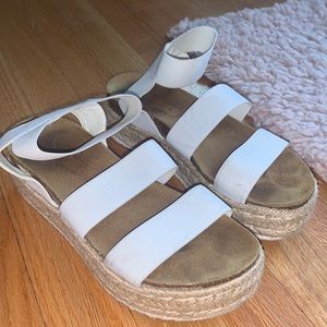 STEVE MADDEN KIMMIE SANDALS